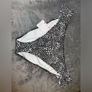 Elomi size 10 bottom